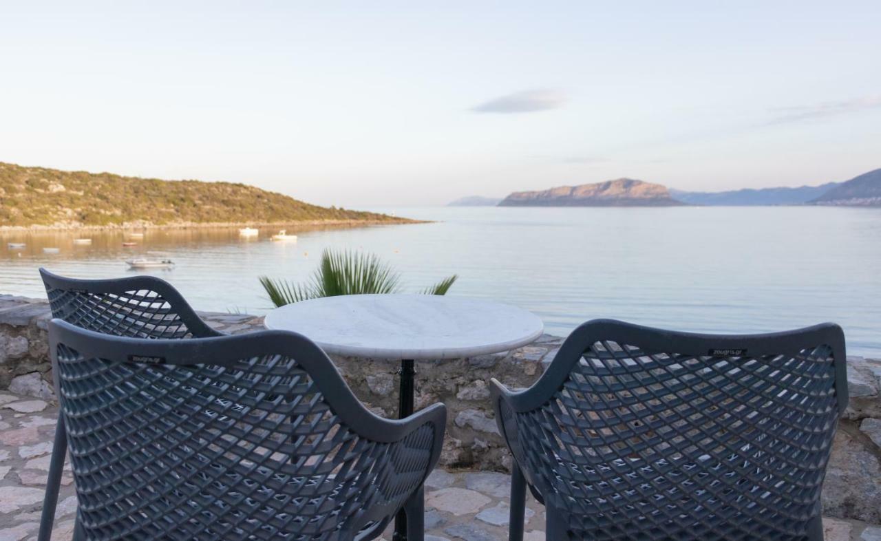 Annema Hotel And Restaurant Монемвазия Экстерьер фото